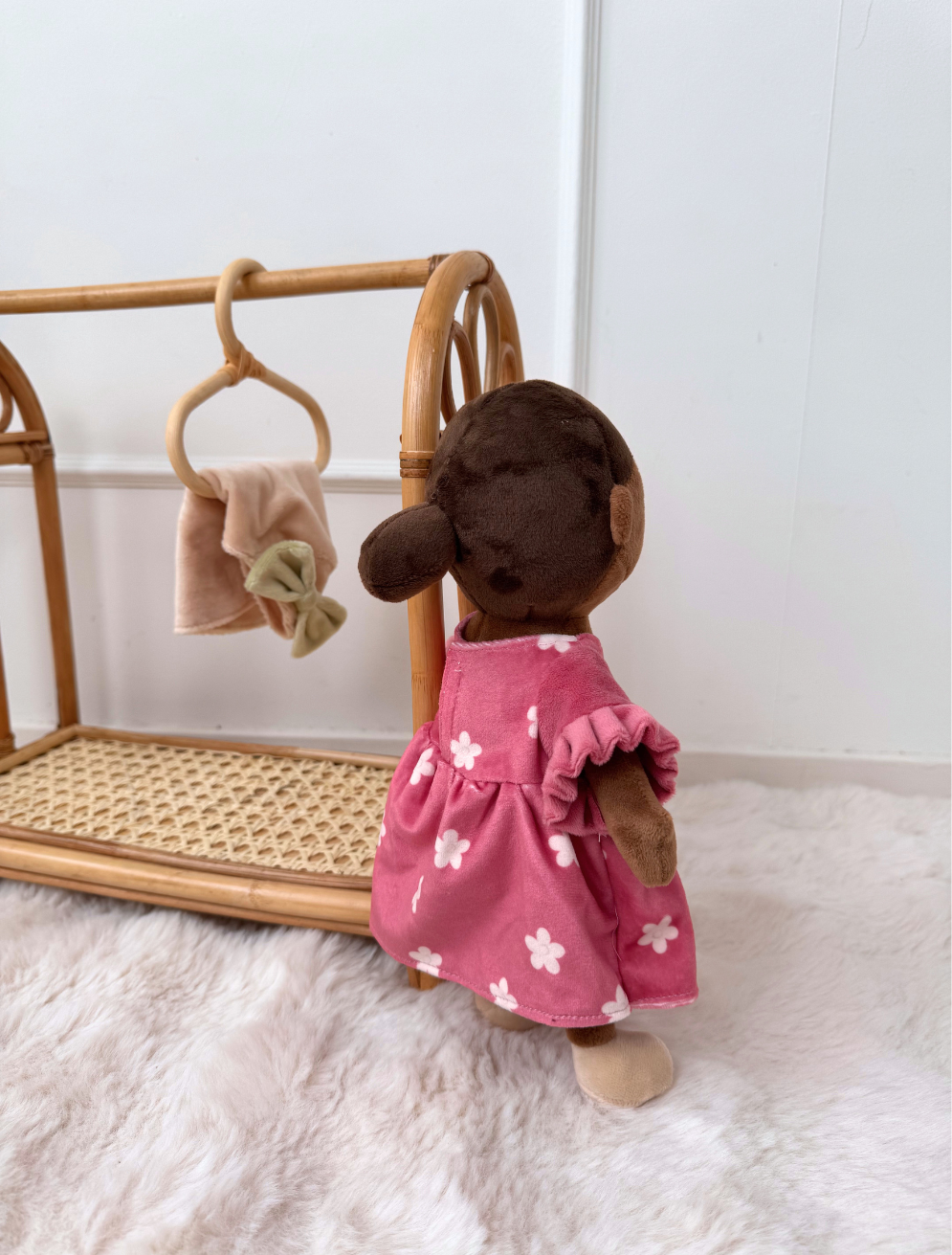 Safiya knuffelpop (30 cm)