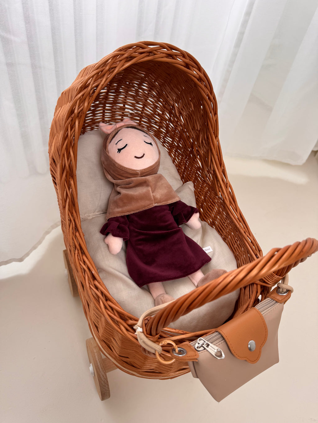 Noor knuffelpop (30 cm)
