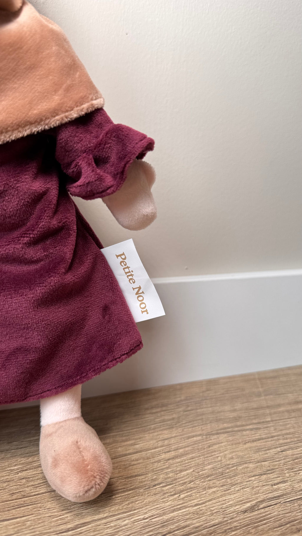 Noor knuffelpop (30 cm) - Eerste Editie