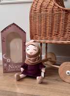 Noor knuffelpop (30 cm) - Eerste Editie