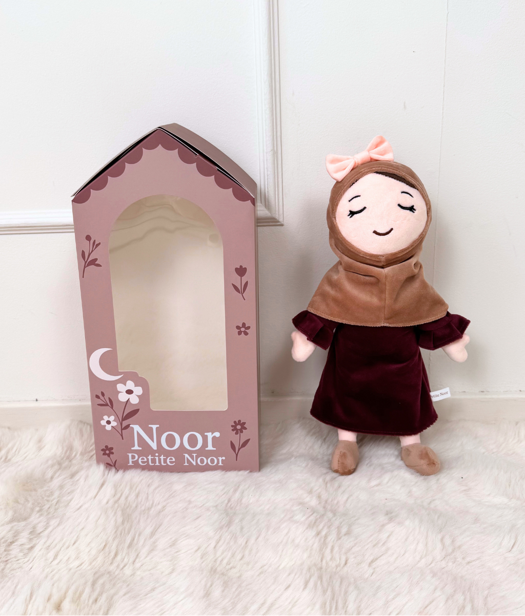Noor knuffelpop (30 cm)